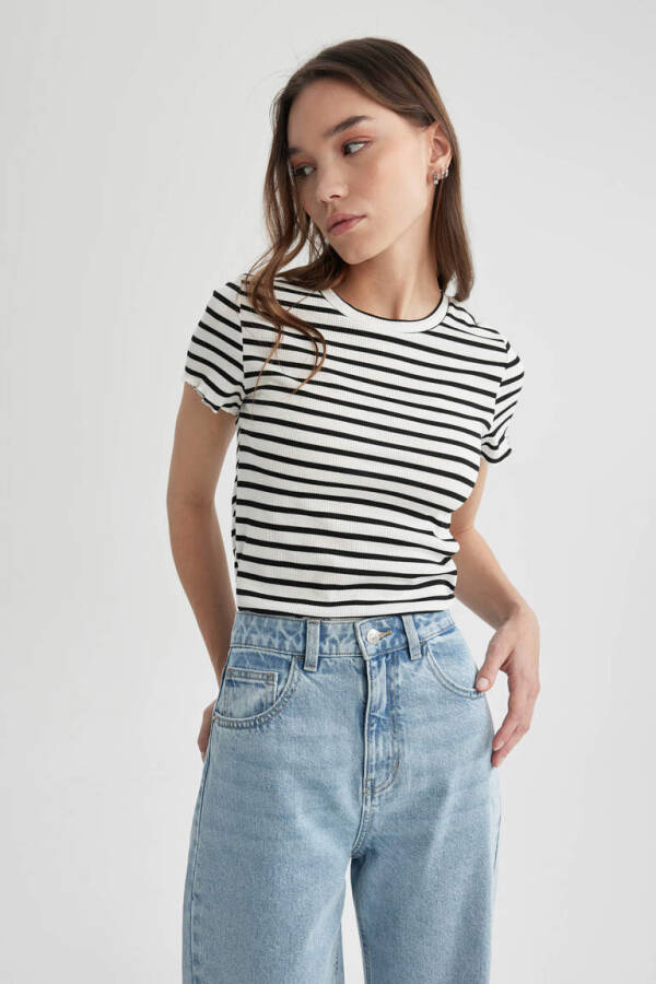 Fitted Crew Neck Striped Ribbed Crop Top White - 1