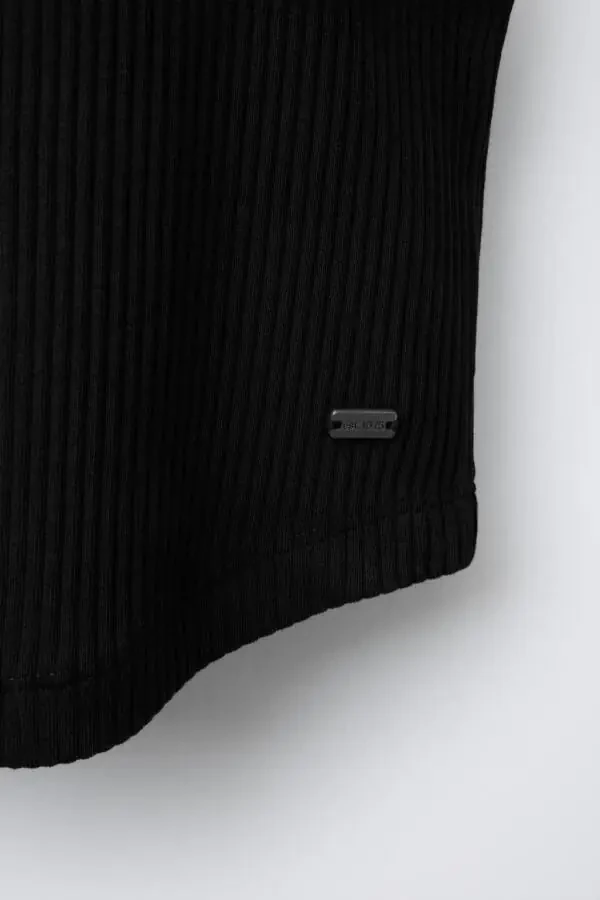 FITTED HANGING POT - Black - 4