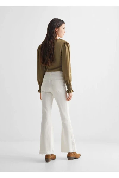 Flared jeans with cargo pockets - 3