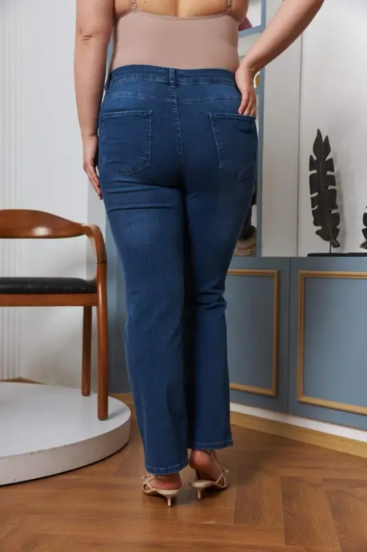 Flared Leg Plus Size Blue Jeans - 6