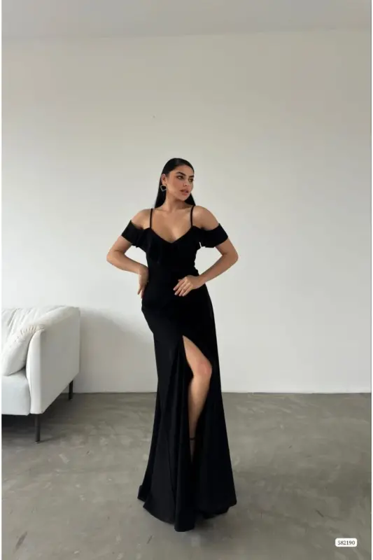 Flexible Black Crepe Fabric Slit Detailed Chest Décolleté Long Evening Dress and Graduation Dress 582190 699-BLACK 699 - 2