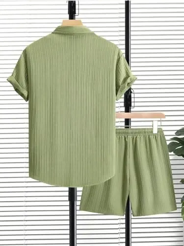 Floerns Men's Two Piece Outfit Printed Shirt Top and Drawstring Waist Shorts Set - 2