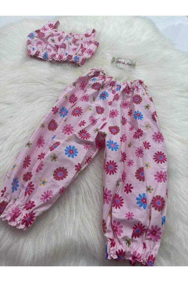 Floral Pattern Crop Pants Suit - 2