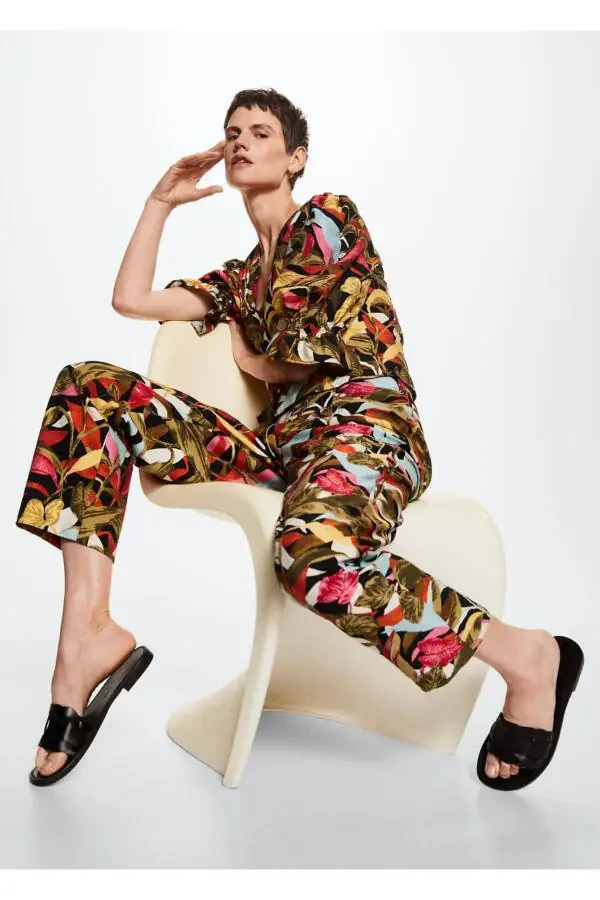 Floral Patterned Pants - 5