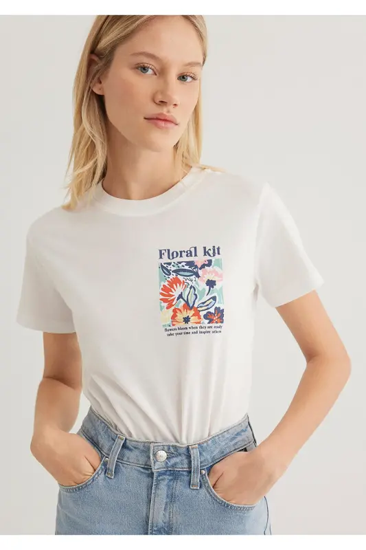 Floral Print Ecru T-Shirt Semi Slim Fit - 1