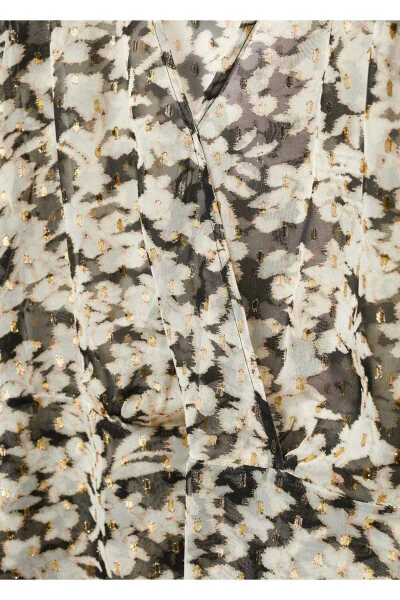 Floral Print Envelope Blouse - 5