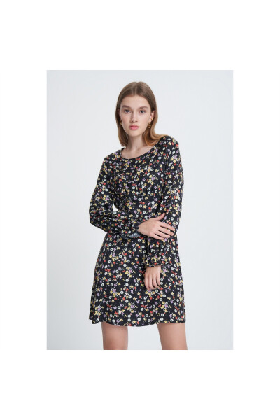 Floral print mini dress - 12