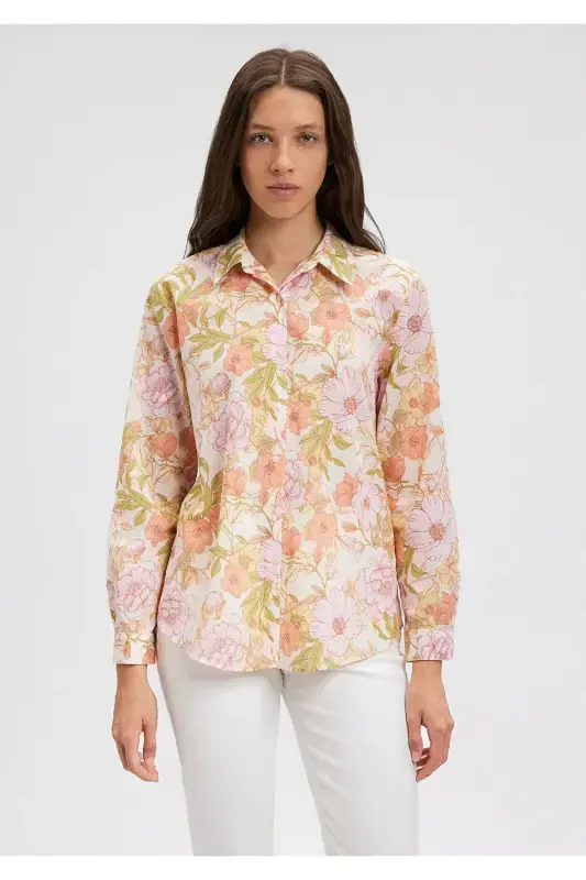 Floral Print Pink Regular Fit Shirt - 3
