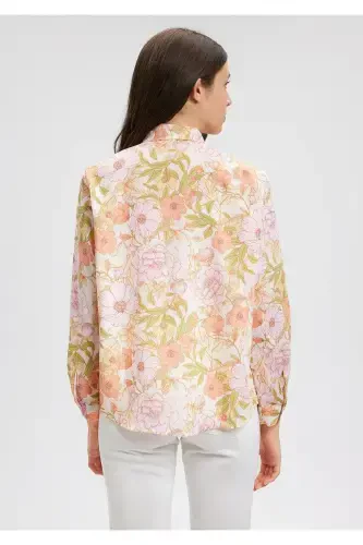 Floral Print Pink Regular Fit Shirt - 4