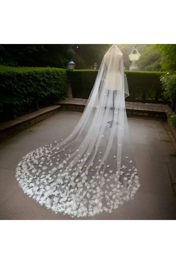 Floral Veil Off-White 3D Floral Veil 300 Cm Comb Long Veil Cathedral Veil White - 1