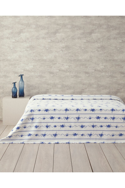 Flower Line Single Bedspread Blue - 1