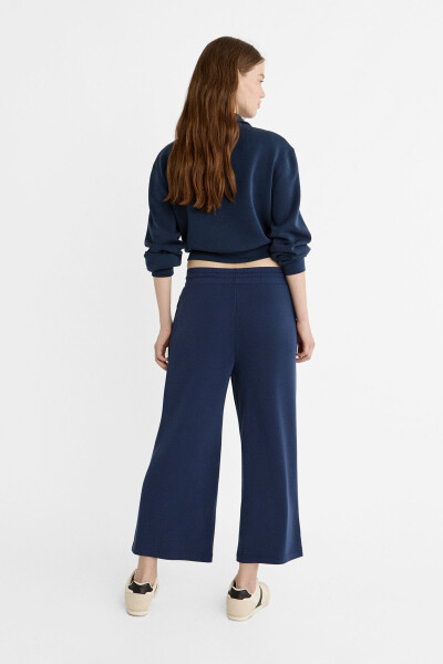 Flowy soft textured culotte pants - 3