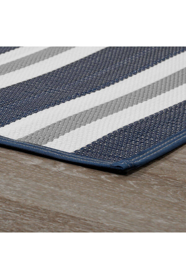 Foldable Plastic Woven Rug Carpet Picnic Beach Park Garden Terrace Patio - 3