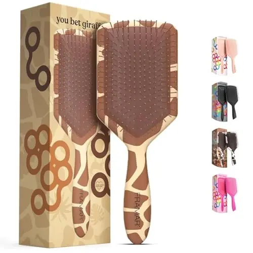 FRAMAR Paddle Hair Brush Detangler, Ayollar uchun sochlarini yechuvchi taroq, Qizlar uchun ho'l sochlarni taroq, Soch yechuvchi taroq, Ho'l sochlar uchun taroq, Soch taroklari, Qizlar uchun soch yechuvchi taroq, Jilovsizlikni kamaytiradi - Jirafa - 1