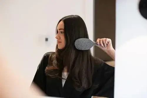 FRAMAR Glitter Hair Brush Detangler, Detangling Hairbrush For Women, Wet Hair Brush For Girls, Hair Detangler Brush, Wet Hairbrush, Hairbrushes, Girls Hairbrush Detangler, Reduces Frizz - Black - 3