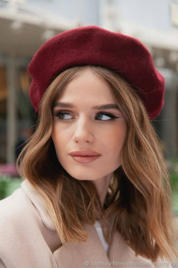 French Artist Australian Wool Felt Beret Burgundy - 1