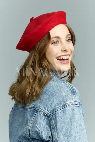 French Painter Australian Wool Felt Beret Red-Red - 4