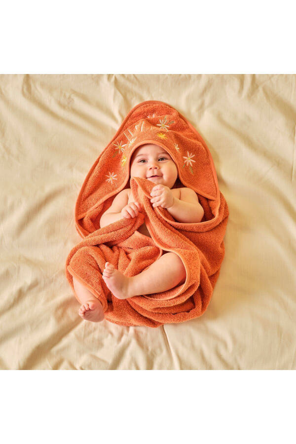 Freya Swaddle Towel Tile (75x75 cm) - 4