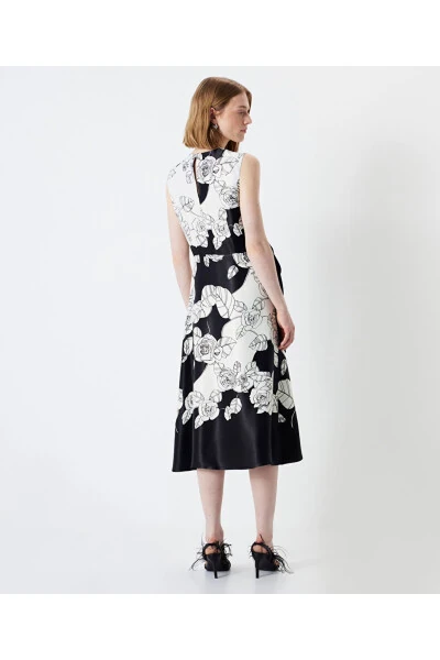 Front Tie Printed Dress - 6