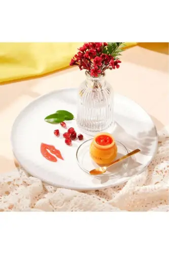 Pomegranate Nemlendirici Dudak Balmı 10G - 4