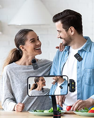 FULAIM X5M Wireless Lavalier Microphone System, Lavalier Lapel Mic with 18H Battery Life Charging Case for DSLR Cameras/iPhone/Android/Live Streaming - 6