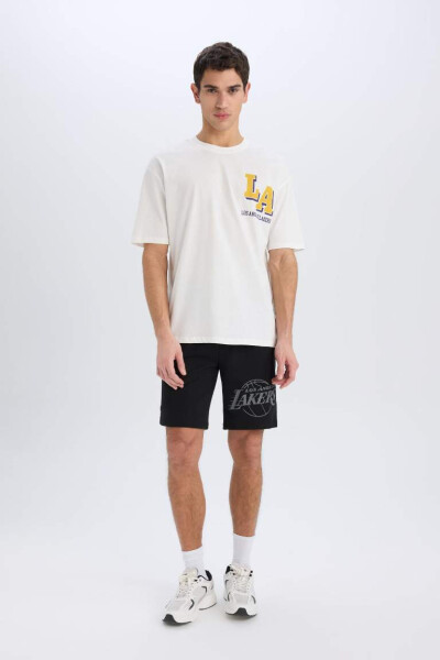 Футболка DeFactoFit NBA Los Angeles Lakers Oversize Fit с круглым вырезом короткий рукав Экру - DEFACTO (1)