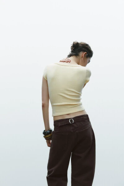 ФУТБОЛКА С ВЕЛОСИПЕДНЫМ ВЫРЕЗОМ-Масло - 4