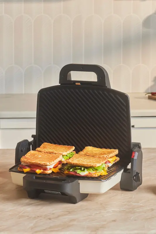 Future Essential Toaster Matte Cream 1800 W - 2