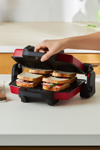 Future Essential Toaster Matte Red 1800 W - 3