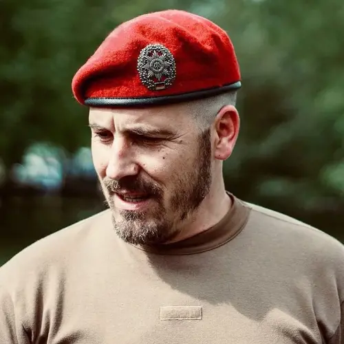 Gajaous British Military Berets for Men and Women,Wool and Leather Beret Hats,Multiple Colours Army Beret - GAJAOUS (1)