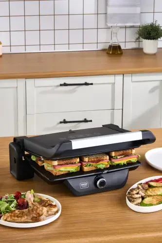 Gastro Classic Grill and Toaster Matte Black 6 Slice Capacity-Matte Black - KARACA (1)