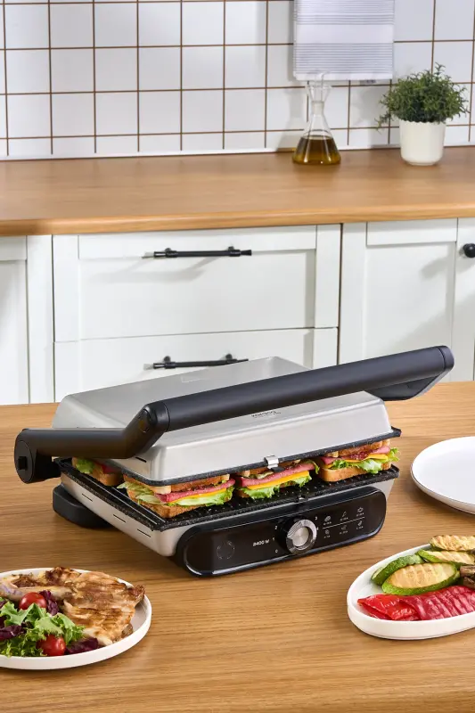 Gastro Grill Pro 2400W Grill and Toast Machine Mulberry 6 Slice Capacity-Mulberry - KARACA