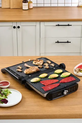 Gastro Grill Pro 2400W Grill and Toast Machine Mulberry 6 Slice Capacity-Mulberry - 4