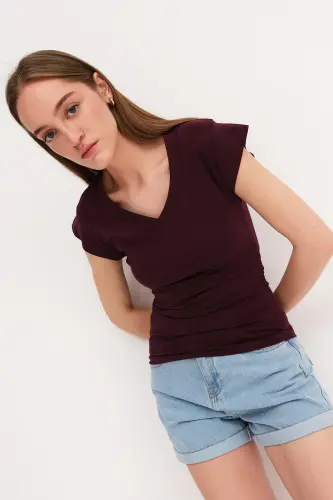 Gathered Side V-Neck T-Shirt P1566-S1-Gardenia - 1