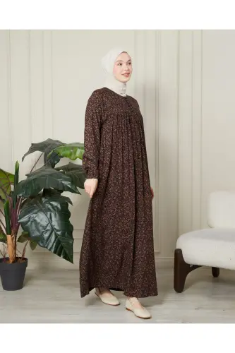 Gathered Yoke Front Buttoned Viscose Fabric Hijab Mother Dress Prayer Dress - Brown Thin Paisley Pattern - 4