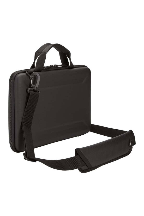 Gauntlet 4 MacBook Pro Bag 14