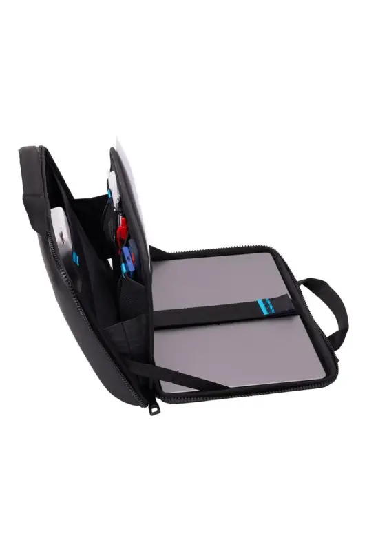 Gauntlet 4 MacBook Pro Çantası 14