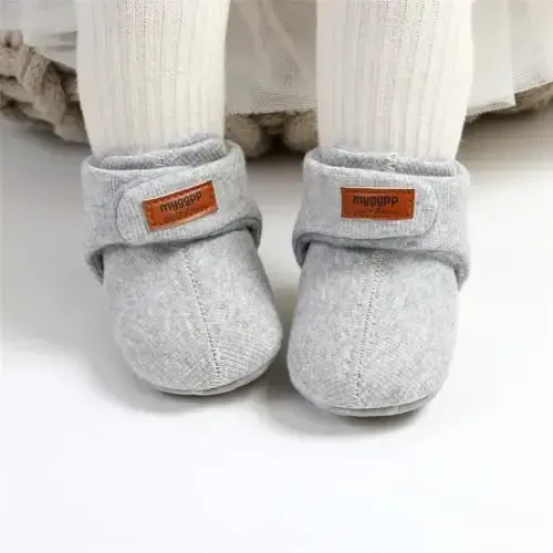 GDSDYM Baby Booties Cozy Fleece Slippers Soft Baby Shoes With Gripper Soles, Winter Infant Newborn Crib Sock Shoe Warm Footwear First Walkers - GDSDYM (1)