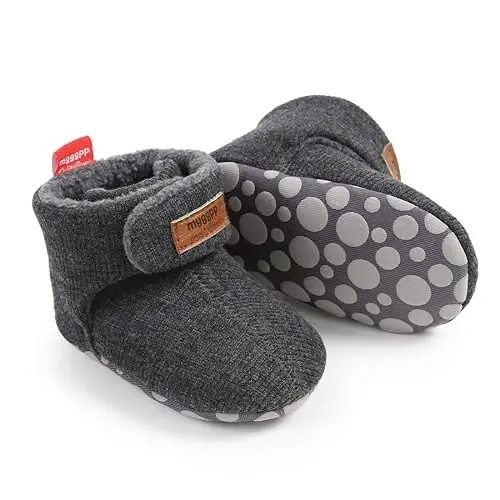 GDSDYM Baby Booties Cozy Fleece Slippers Soft Baby Shoes With Gripper Soles, Winter Infant Newborn Crib Sock Shoe Warm Footwear First Walkers - 1