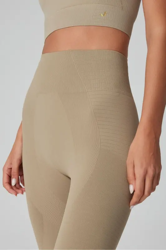 Gela Высокая талия, эластичные и формирующие спортивные леггинсы цвета хаки-хаки - 2