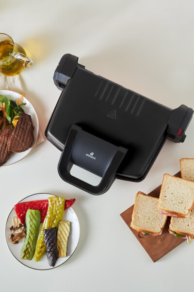 Geleceğin Temel Tost Makinesi Mat Siyah 1800 W - 7