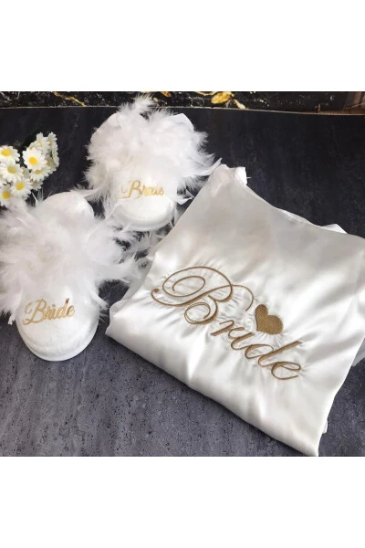 Bride Sabahlık ' Bride ' Işlemeli Gelin Sabahlık Seti, Bride Tüylü Terlik Ve Tüylü Nakışlı Sabahlık - Modazone (1)