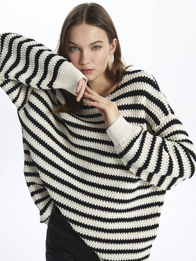 Genova - Boat Neck Relaxed Fit Striped Knit Sweater - Black Stripe Color - 6