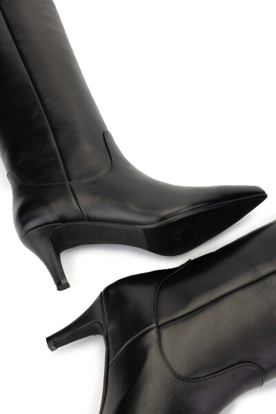 Genuine leather black heeled boots. - 5