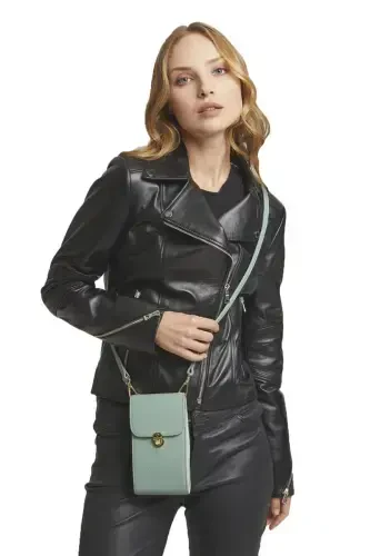 Genuine leather crossbody phone bag with a zippered wallet and card slots for women. - Deriderim (1)