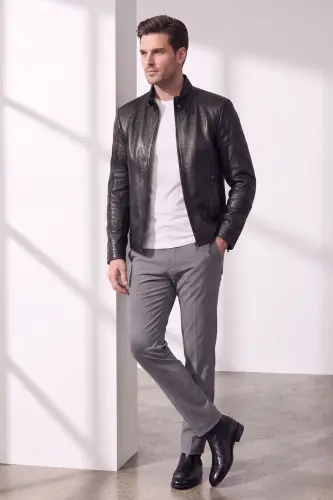 Genuine leather men's jacket with black jade collar buckle. - 6