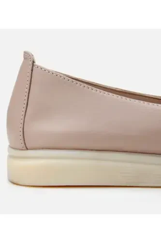 Genuine Leather Powder Women's Buckle Loafer - 9