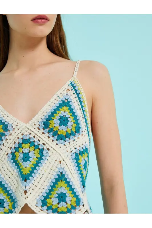 Geometric Patterned Knit Crop Tank Top - 5