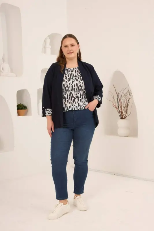 Geometrik Desenli Kadın Büyük Beden Atlet Ceket Takım Lacivert - 4