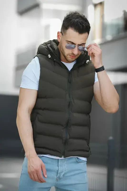 Giaco Slim Fit Hooded Water-Resistant Puffer Men's Padded Vest-KHAKI - OKSIT